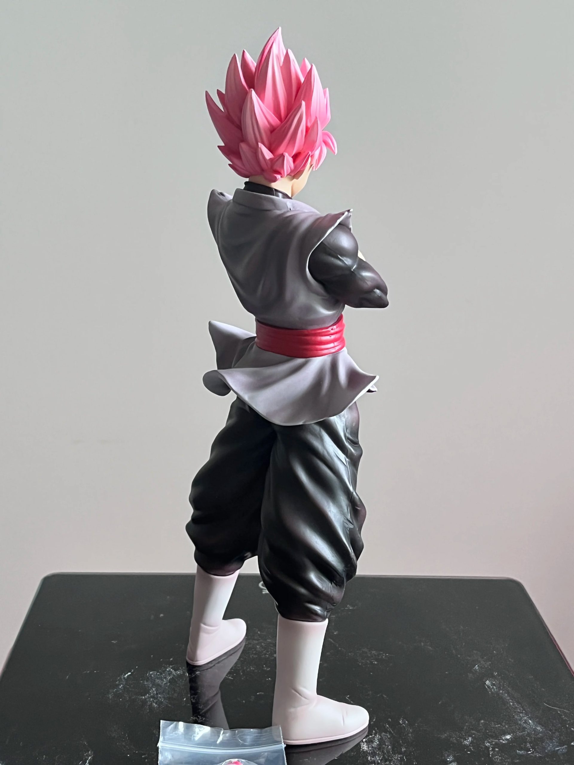 Dragon Ball Z Super Saiyan Goku Black - Image 3